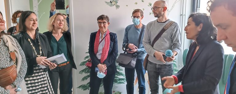 Inauguration UAPED de Sens par la haut-commissaire à l'enfance, Sarah El Hairy